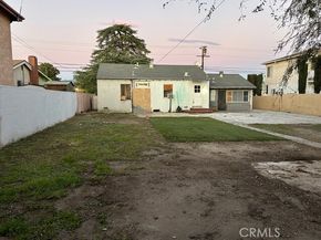 8541 Ventura Canyon Avenue, Panorama City (los Angeles) CA 91402