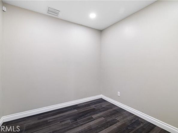 5709 E Beverly Boulevard, East Los Angeles CA 90022