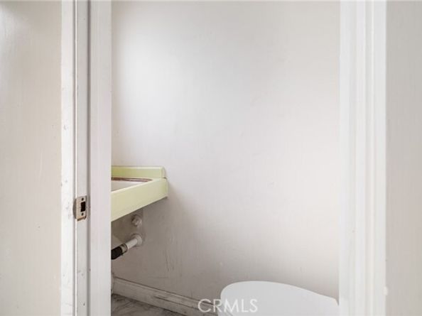 5709 E Beverly Boulevard, East Los Angeles CA 90022