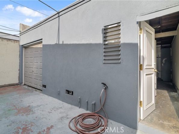 5709 E Beverly Boulevard, East Los Angeles CA 90022