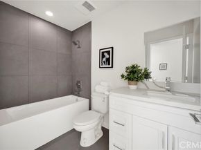 12525 W Andre Lane, Sun Valley (los Angeles) CA 91352