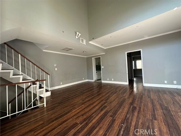 6540 Hayvenhurst 15, Los Angeles CA 91406