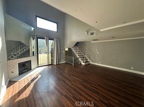 6540 Hayvenhurst 15, Los Angeles CA 91406
