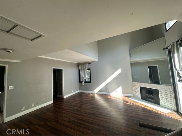 6540 Hayvenhurst 15, Los Angeles CA 91406