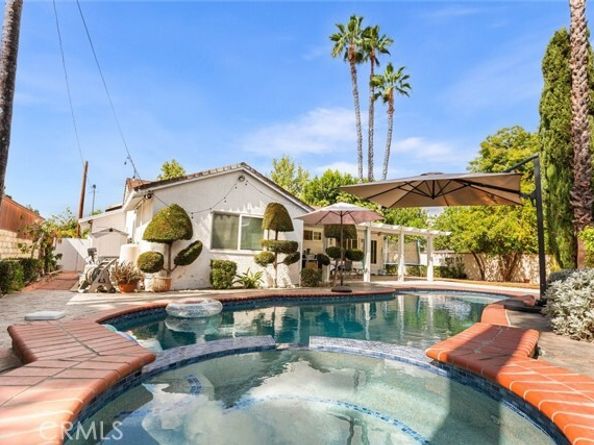 11372 Gaynor Avenue, Granada Hills (los Angeles) CA 91344