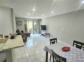 17900 Sherman Way 226, Reseda (los Angeles) CA 91335