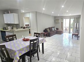 17900 Sherman Way 226, Reseda (los Angeles) CA 91335