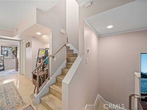 21930 Marylee Street 94, Woodland Hills (los Angeles) CA 91367