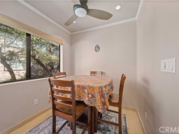 21930 Marylee Street 94, Woodland Hills (los Angeles) CA 91367