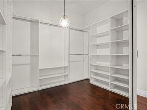 17140 Burbank Boulevard 105, Encino (los Angeles) CA 91316