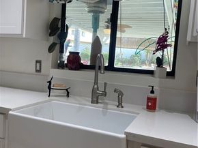 14030 Simshaw, Sylmar (los Angeles) CA 91342