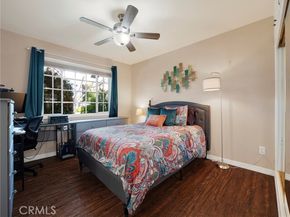 23040 Burton, West Hills (los Angeles) CA 91304