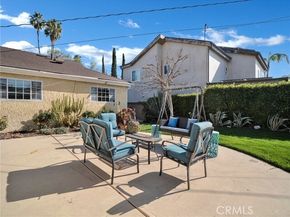 23040 Burton, West Hills (los Angeles) CA 91304