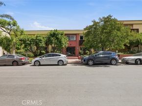 5414 Newcastle Avenue 50, Encino (los Angeles) CA 91316