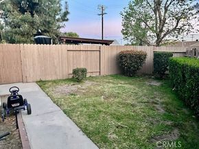 13930 Olive Grove, Sylmar (los Angeles) CA 91342