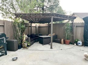13930 Olive Grove, Sylmar (los Angeles) CA 91342