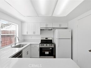 20120 Runnymede Street 17, Winnetka (los Angeles) CA 91306