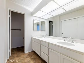 7800 Topanga Canyon 212, Canoga Park (los Angeles) CA 91304