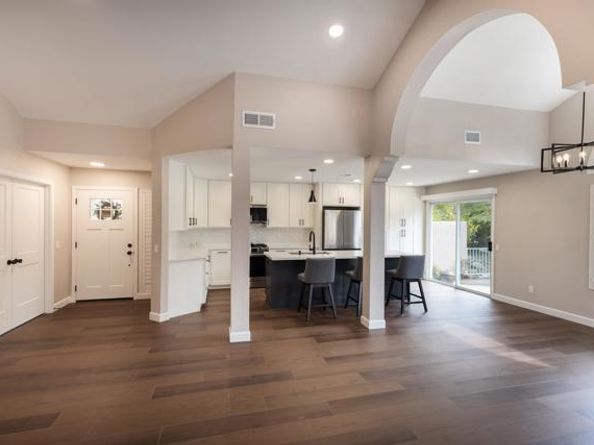 2238 Hilton Head, Escondido CA 92026