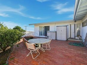 5455 Parkview Dr, La Jolla (san Diego) CA 92037