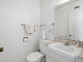 5455 Parkview Dr, La Jolla (san Diego) CA 92037