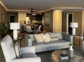 1200 Harbor Drive 15B, Oceanside CA 92054