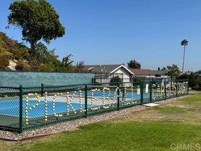 3808 Vista Campana 42, Oceanside CA 92057