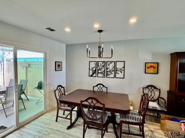 3808 Vista Campana 42, Oceanside CA 92057