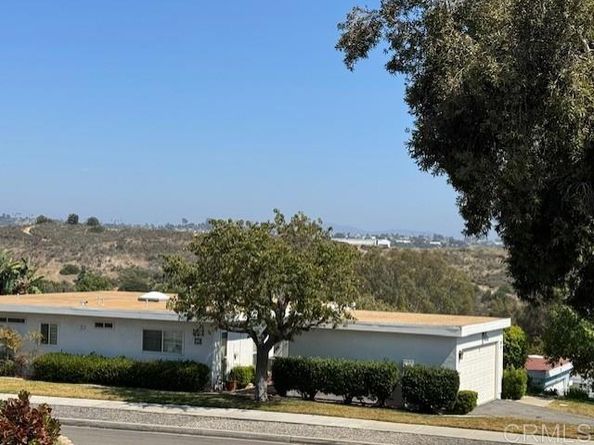 3808 Vista Campana 42, Oceanside CA 92057
