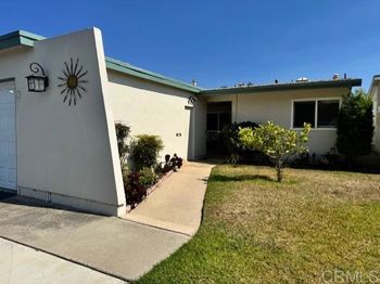 3808 Vista Campana