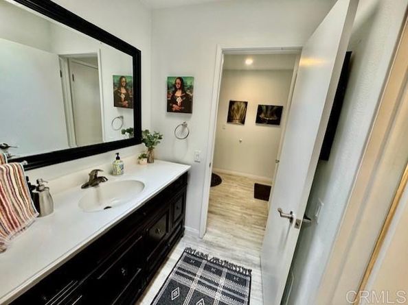 3808 Vista Campana 42, Oceanside CA 92057