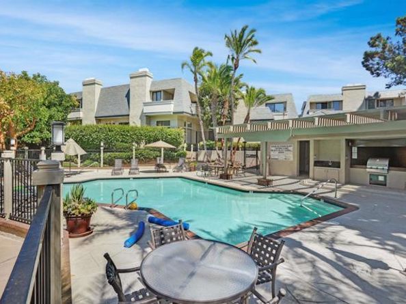 7981 Caminito Del Cid, La Jolla (san Diego) CA 92037