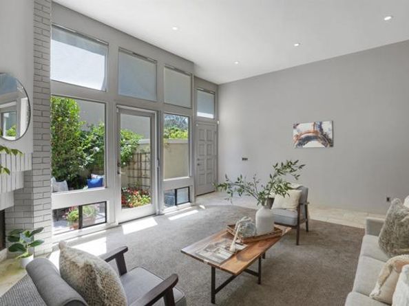 7981 Caminito Del Cid, La Jolla (san Diego) CA 92037