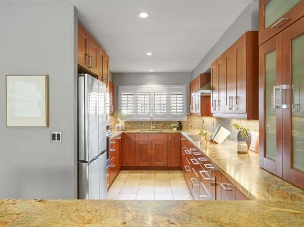 7981 Caminito Del Cid, La Jolla (san Diego) CA 92037