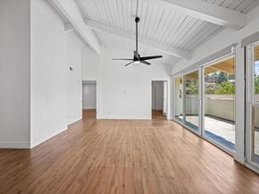 7500 Viejo Castilla Way 9, Carlsbad CA 92009