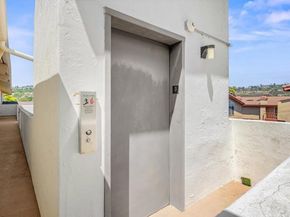 7500 Viejo Castilla Way 9, Carlsbad CA 92009