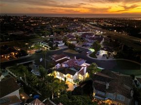 6 Harbor Pointe Drive, Corona Del Mar (newport Beach) CA 92625