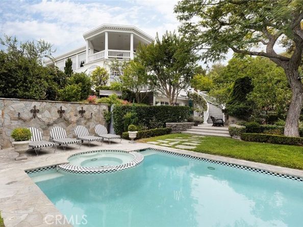 1 San Mateo Way, Corona Del Mar (newport Beach) CA 92625