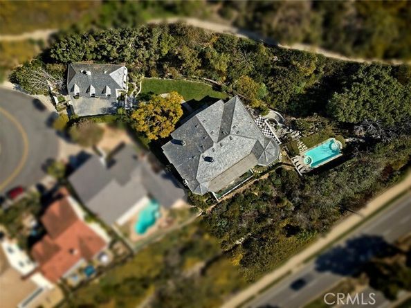 1 San Mateo Way, Corona Del Mar (newport Beach) CA 92625