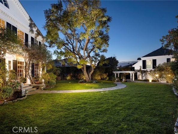 1 San Mateo Way, Corona Del Mar (newport Beach) CA 92625