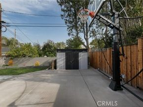 5754 Satsuma Avenue, North Hollywood (los Angeles) CA 91601