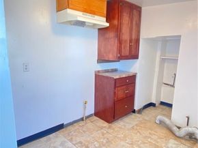 509 E 97th Street, Inglewood CA 90301