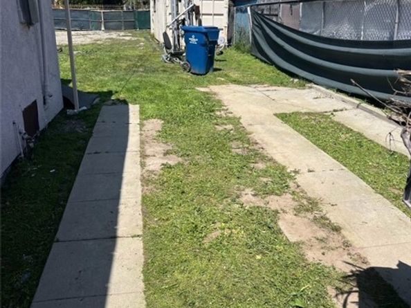 509 E 97th Street, Inglewood CA 90301