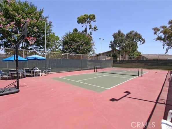 8856 Sutter, Huntington Beach CA 92646