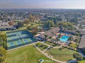 8856 Sutter, Huntington Beach CA 92646