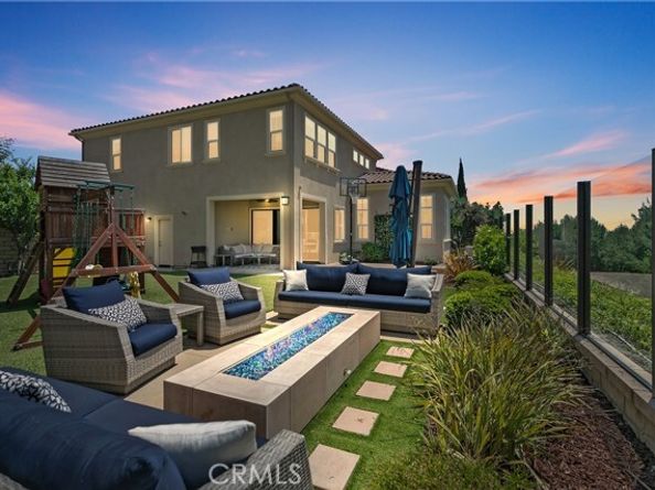 11 Juniper, Lake Forest (el Toro) CA 92630