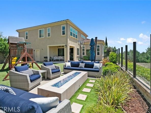 11 Juniper, Lake Forest (el Toro) CA 92630