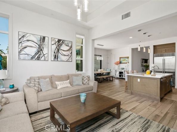 11 Juniper, Lake Forest (el Toro) CA 92630