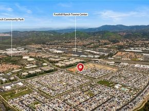 121 Reyes Alley, Lake Forest (el Toro) CA 92630