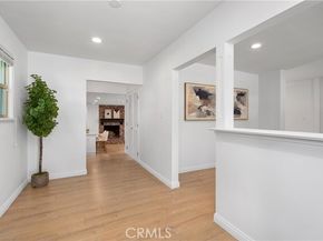 5732 Wilbur Avenue, Tarzana (los Angeles) CA 91356